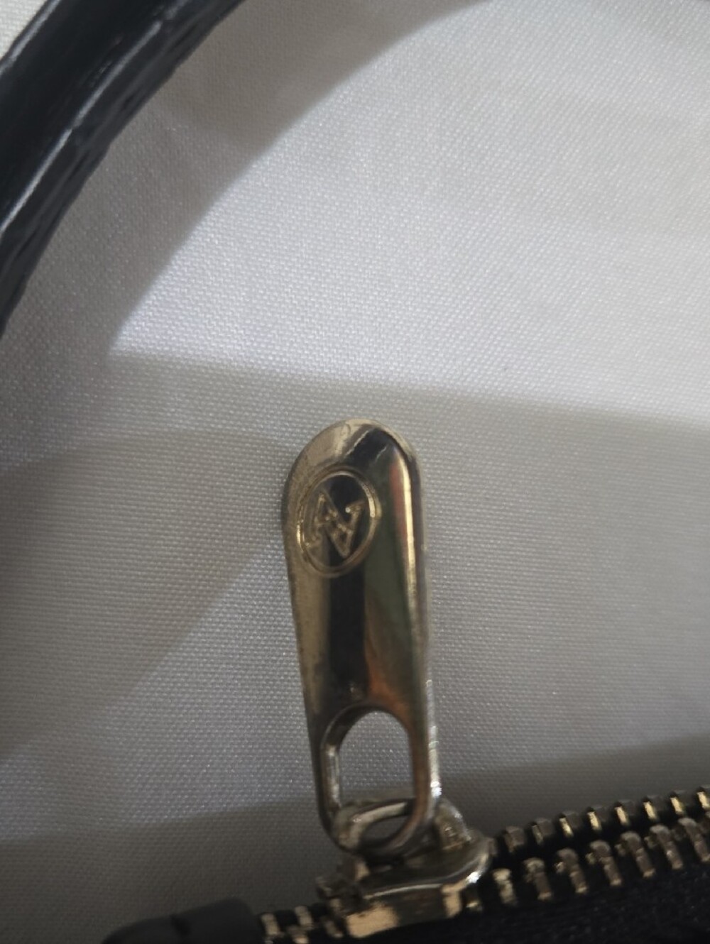 Adrienne Vittadini Black Embossed Zip-Around Wristlet - Picture 5 of 8